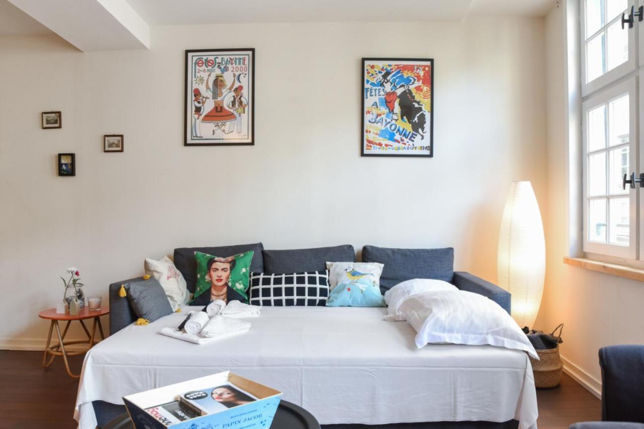 Charming Flat In A Calm Street At The Historic Heart Of Bayonne - Welkeys Appartement Buitenkant foto